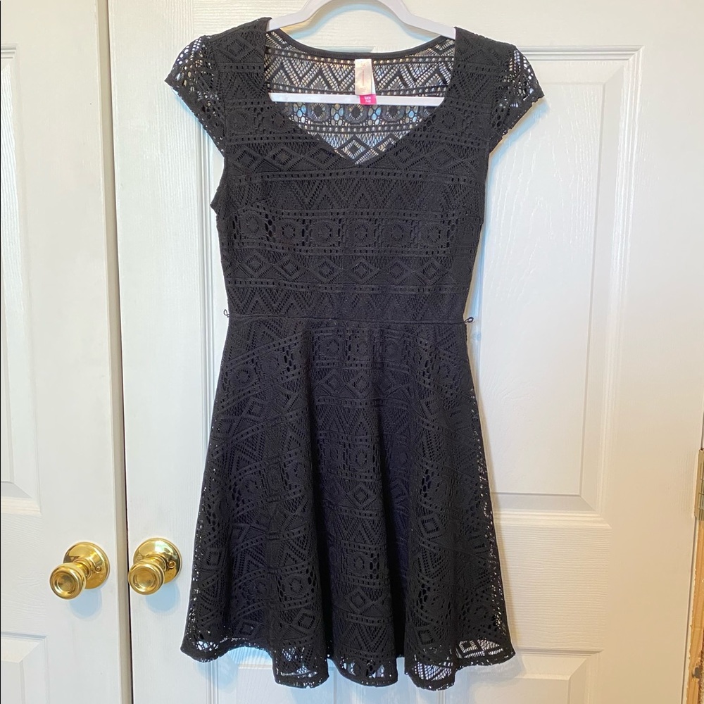 No Boundaries black lace juniors dress